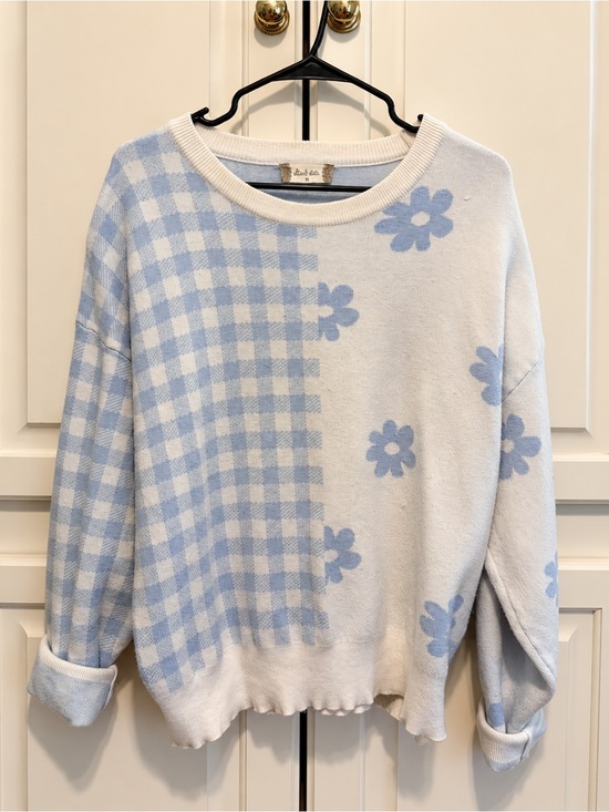 Altar'd State Sweaters - Altar'd State Light Blue and White Floral Gingham Crewneck Sweater